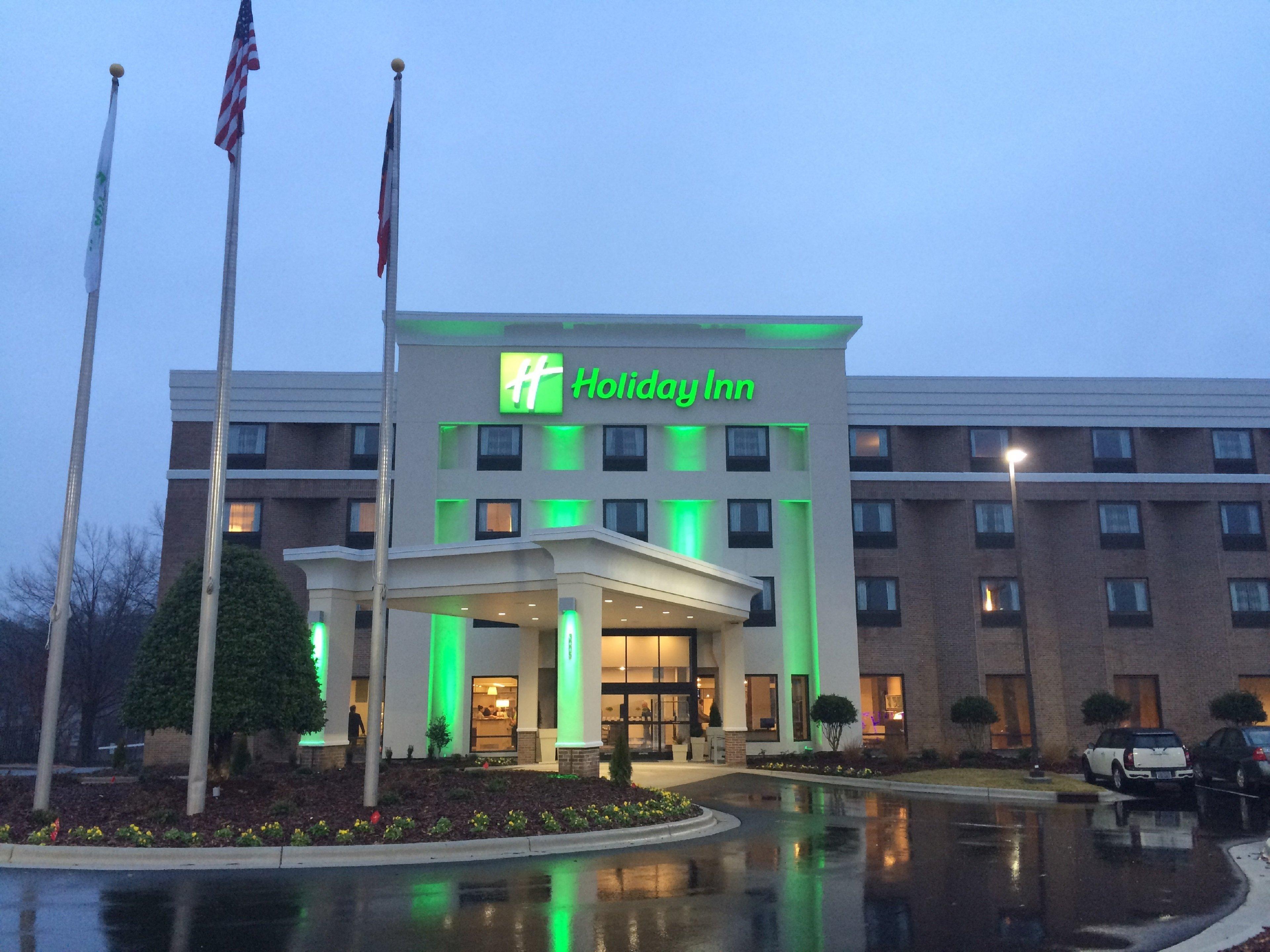 Holiday Inn Greensboro Coliseum By Ihg Exterior photo